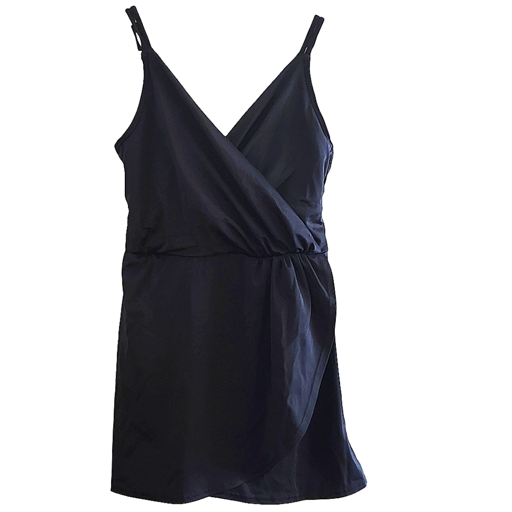Lands' End modest‎ black swimsuit one piece with skirt and shelf bra size small